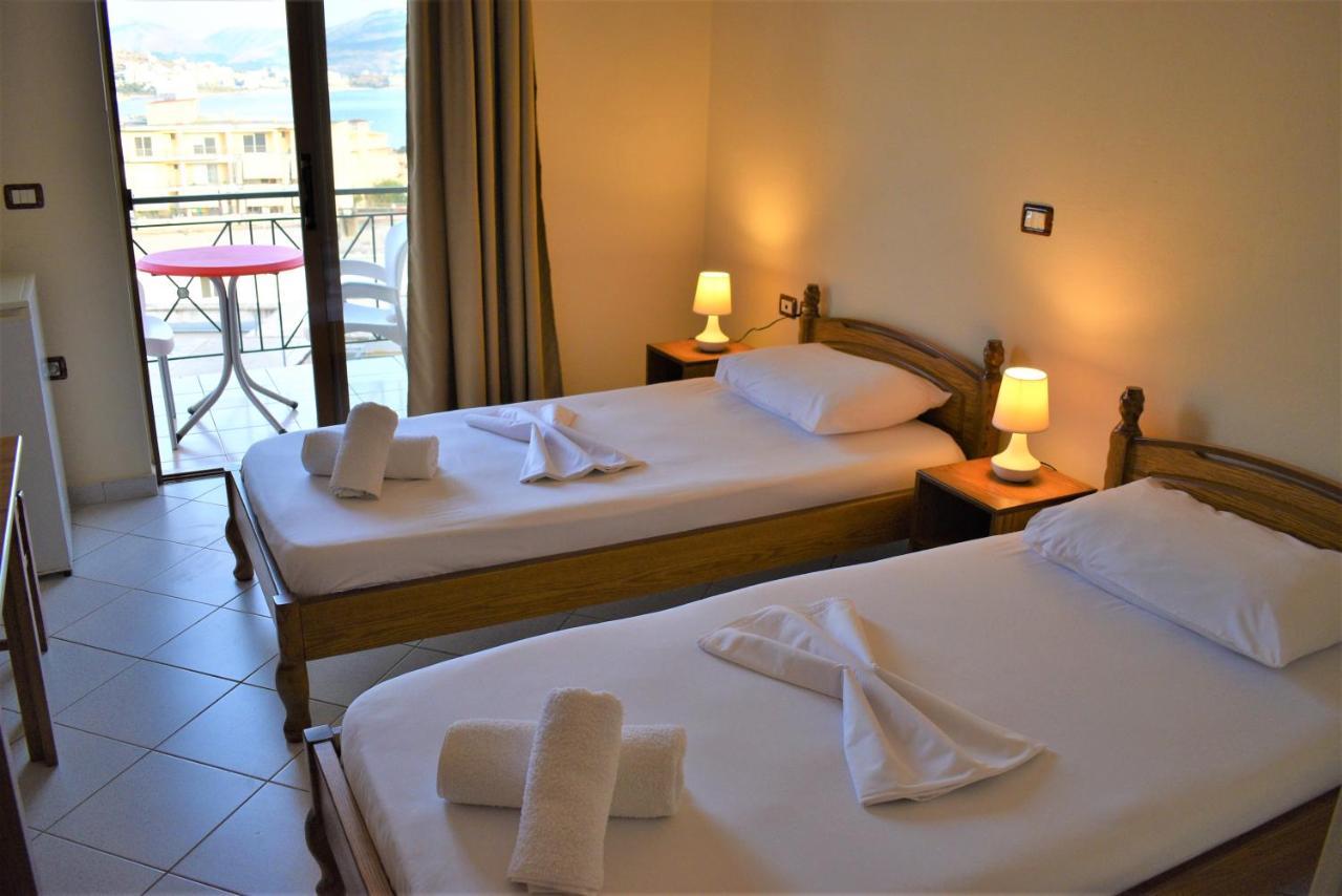 Hotel Villa Zeneli Sarandë Esterno foto
