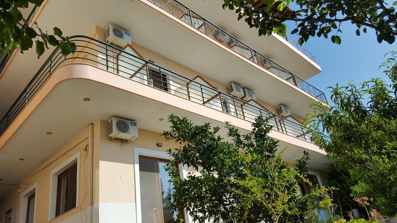 Hotel Villa Zeneli Sarandë Esterno foto